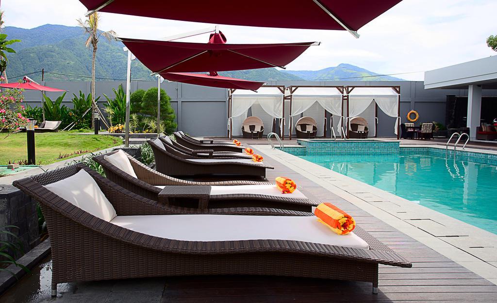 Mercure Palu Exteriör bild