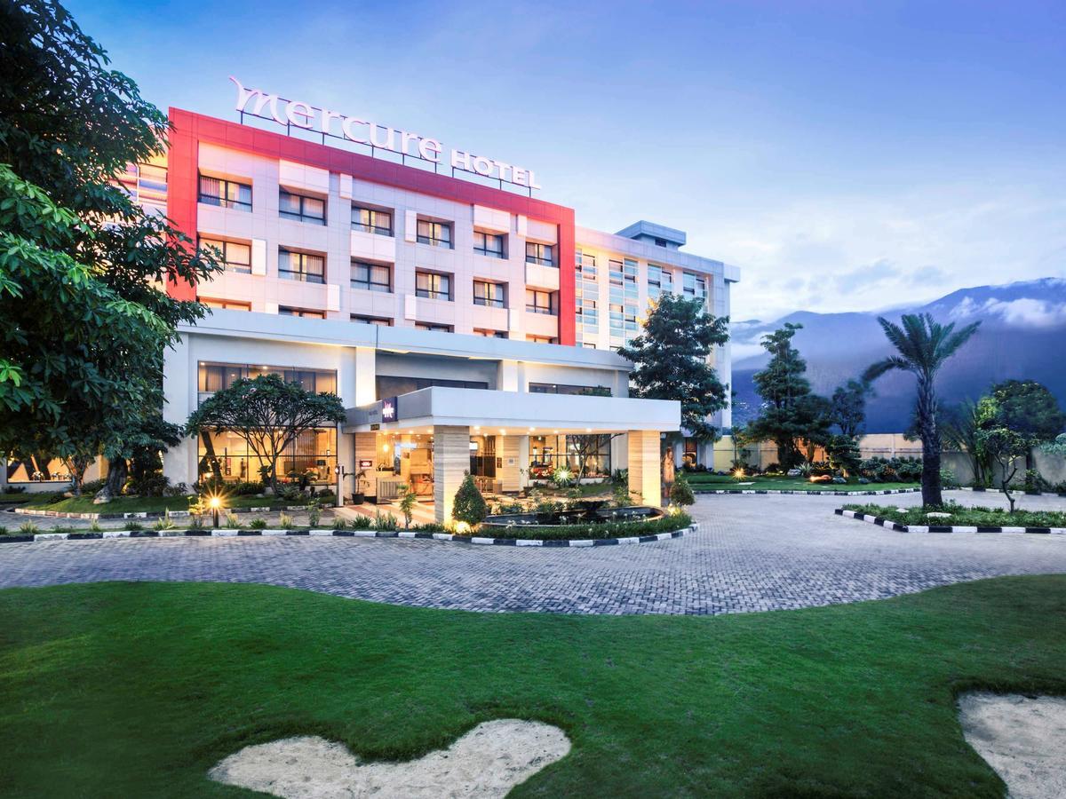 Mercure Palu Exteriör bild