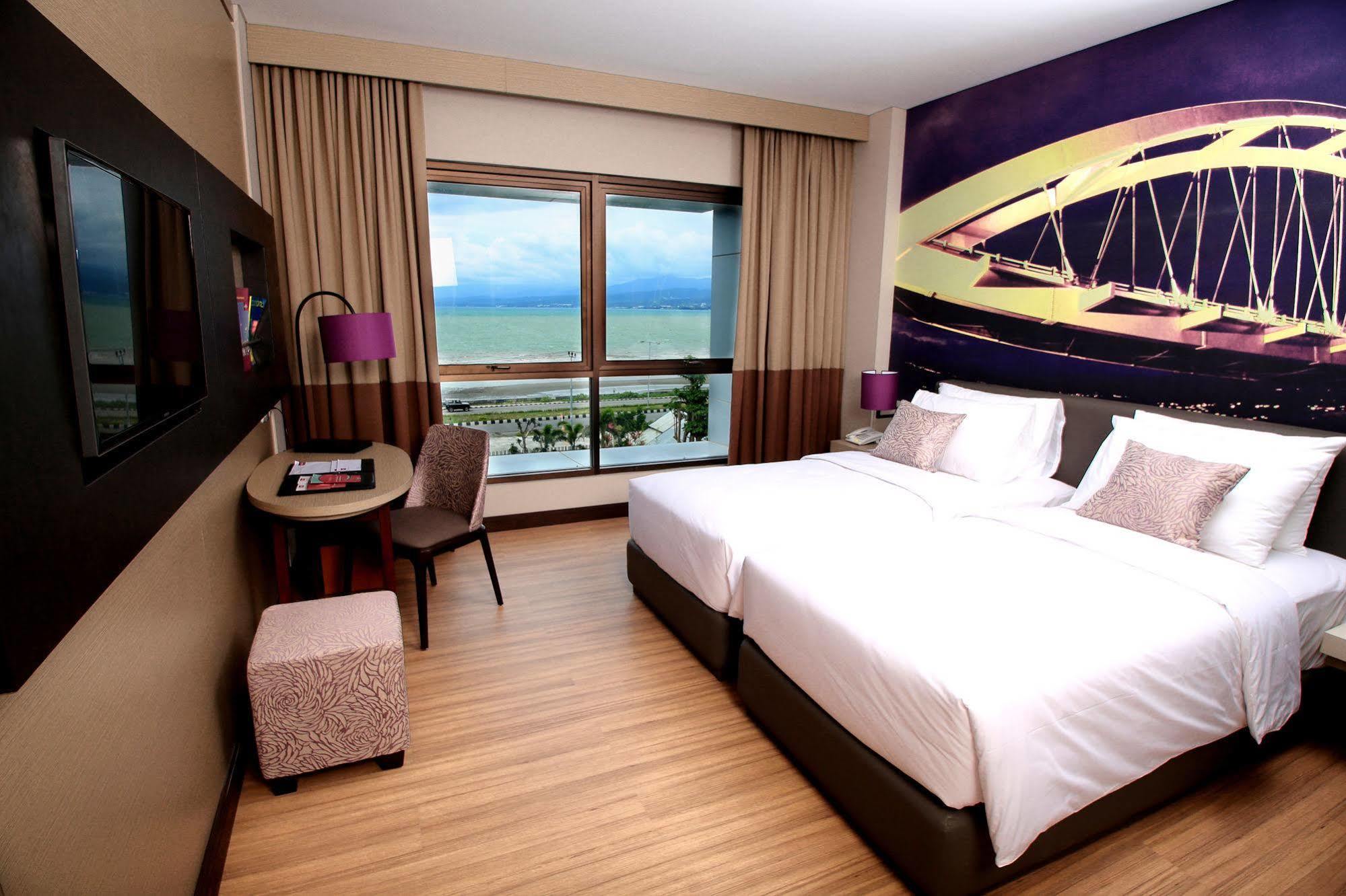 Mercure Palu Exteriör bild