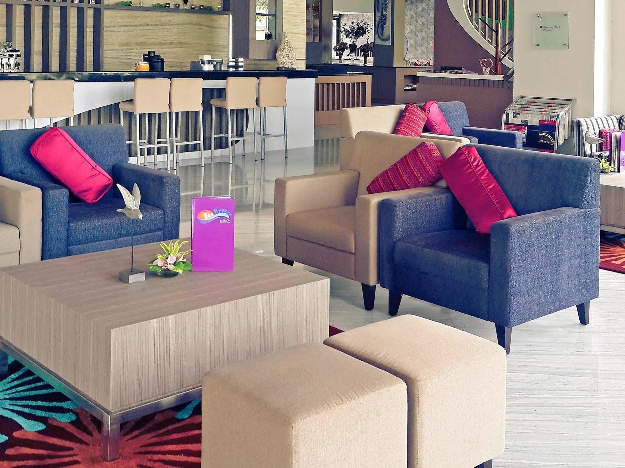 Mercure Palu Exteriör bild